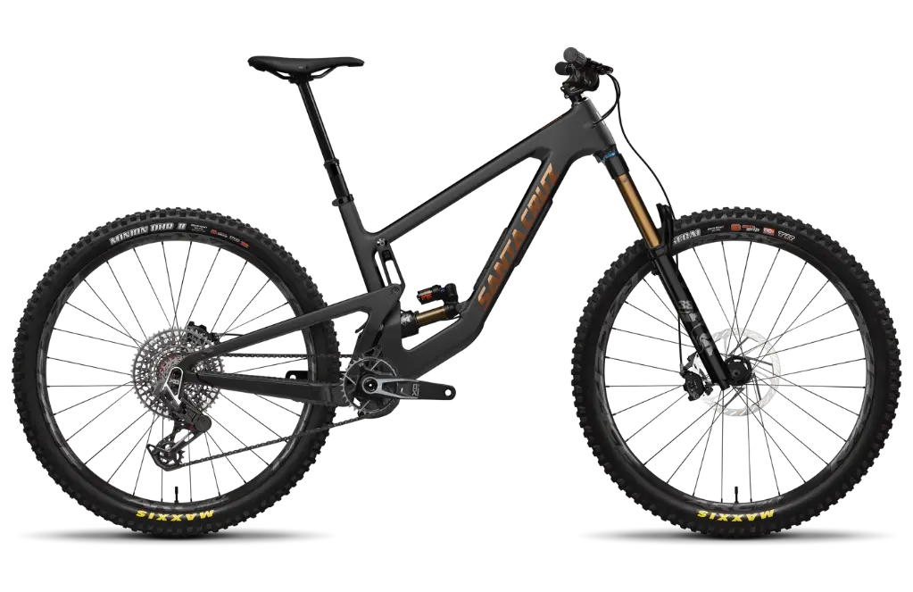 Megatower X0 Axs matte black.webp